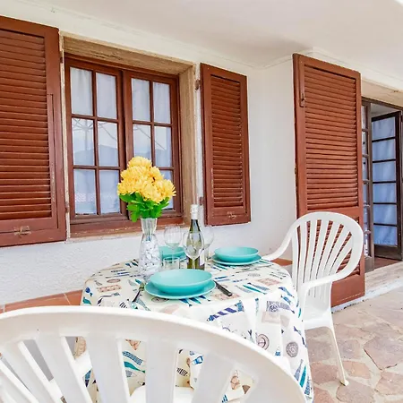 Bouganville Apartmán *